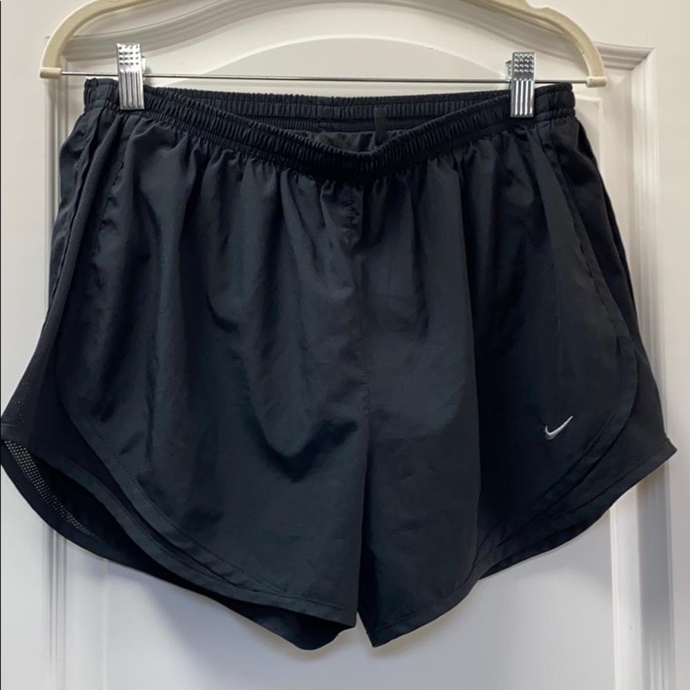 Women’s Nike Dri-Shorts size large